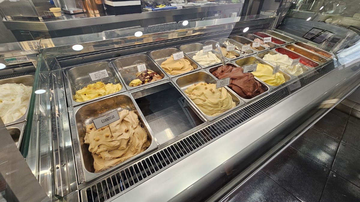 Gelateria FATTOREPIÙ