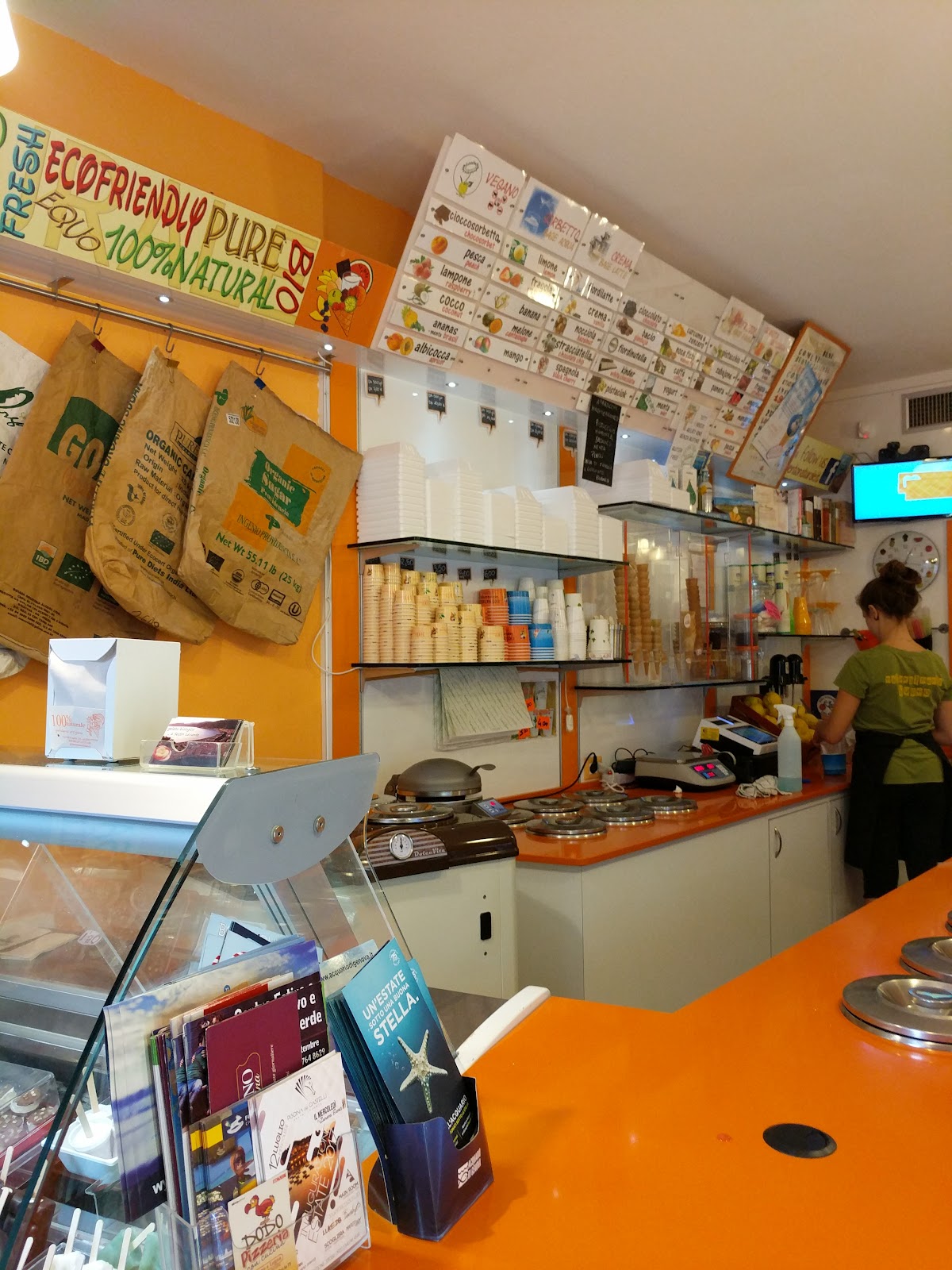 Il locale in servizio.