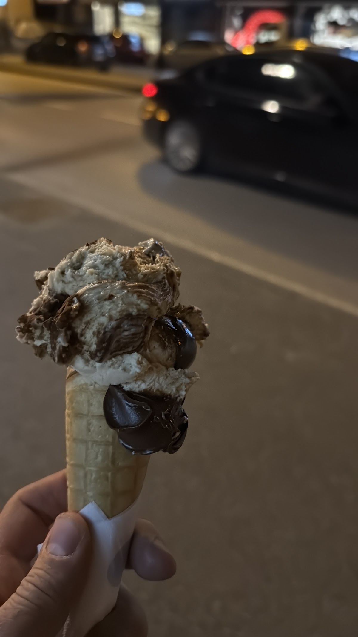 Le vaschette in vetrina.