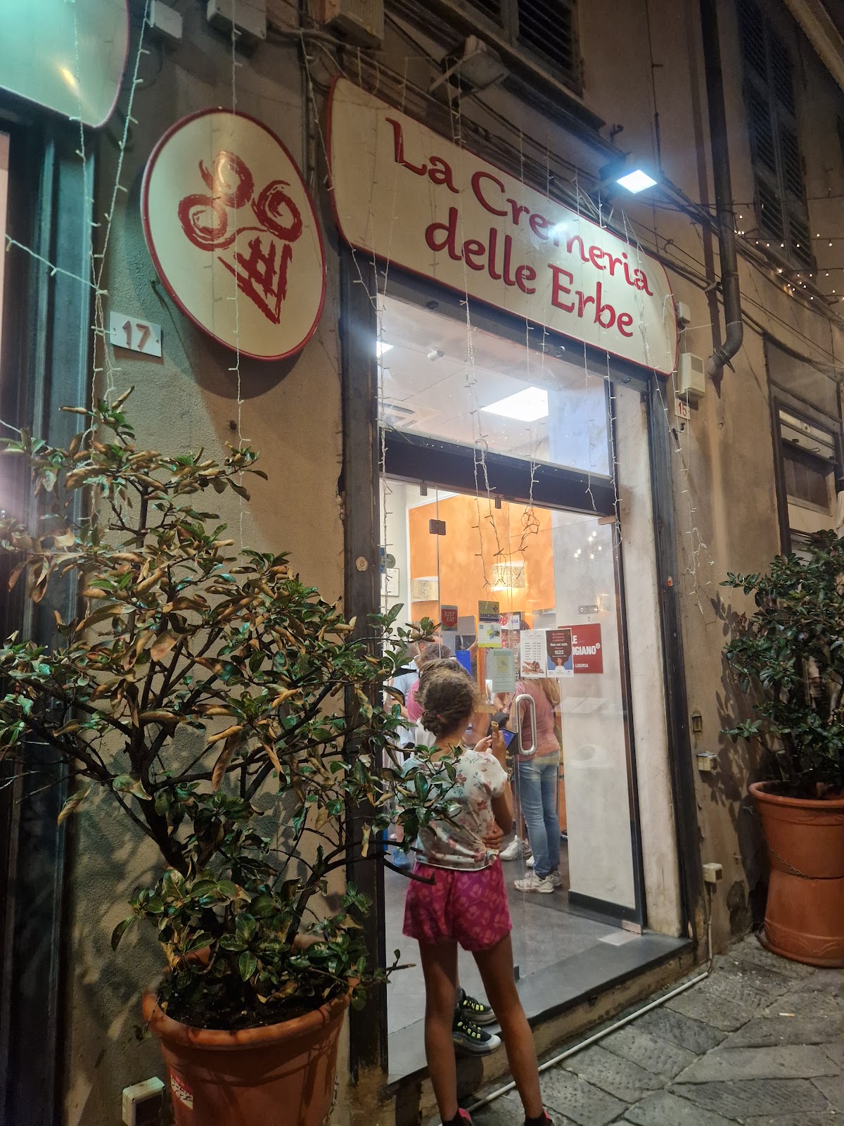 Il locale in servizio.