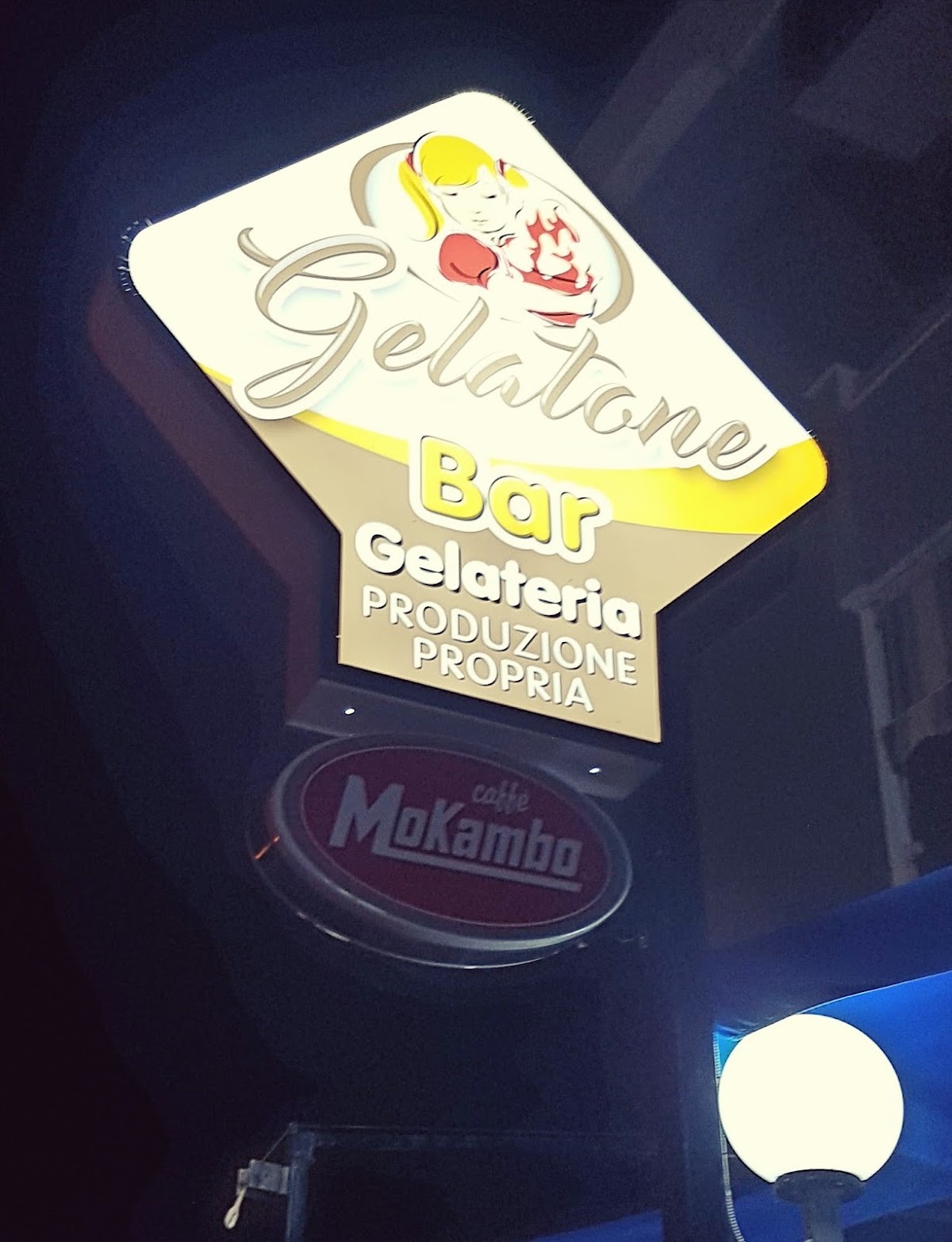 Il locale in servizio.