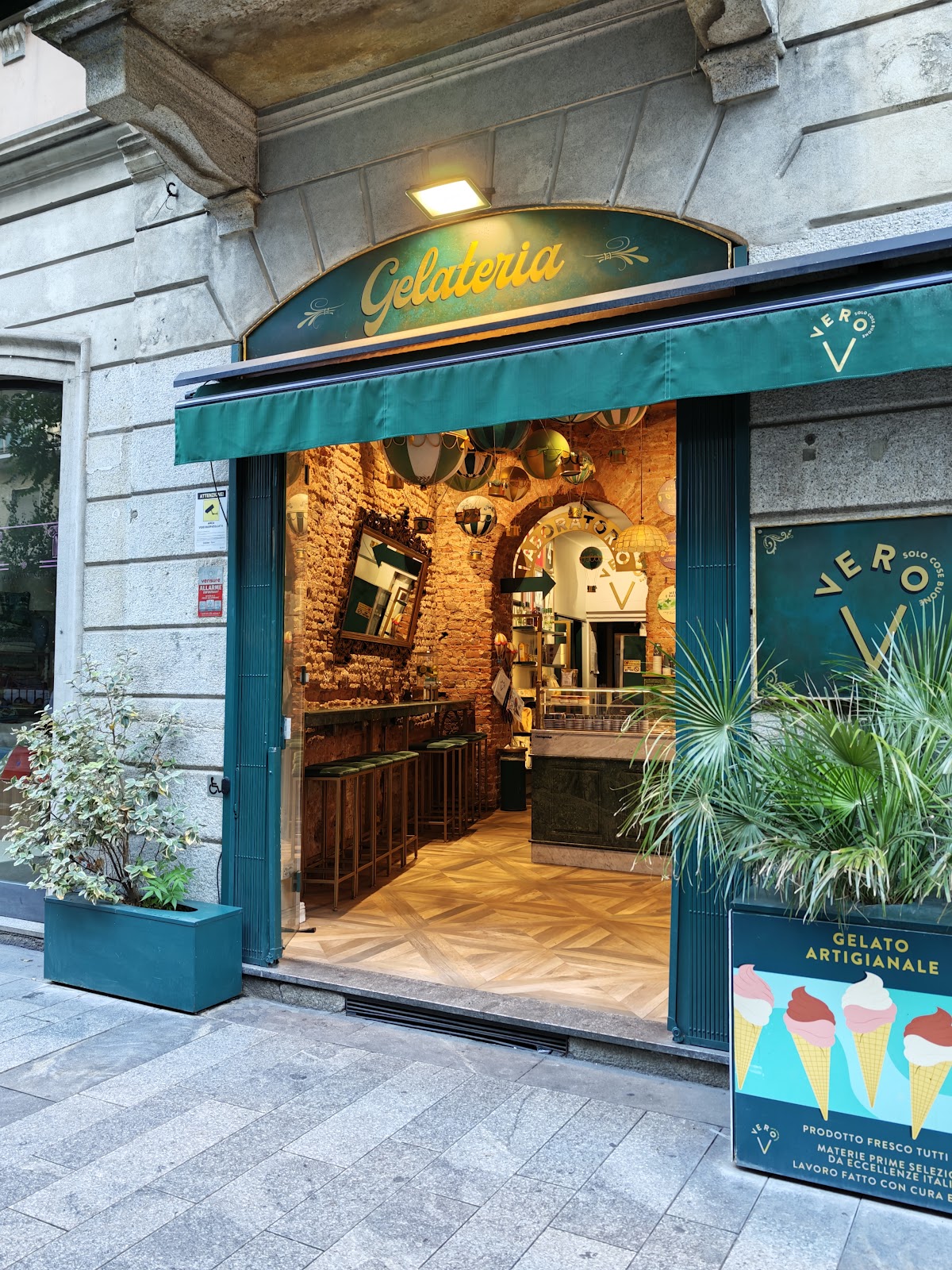 Il locale in servizio.