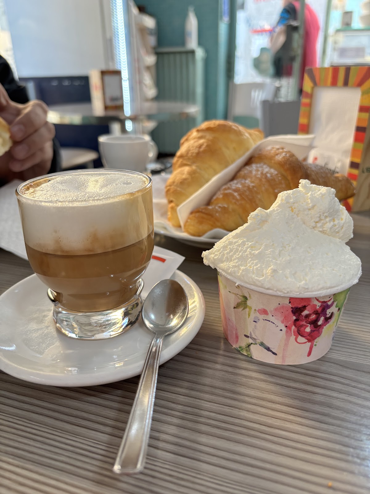 Il locale in servizio.