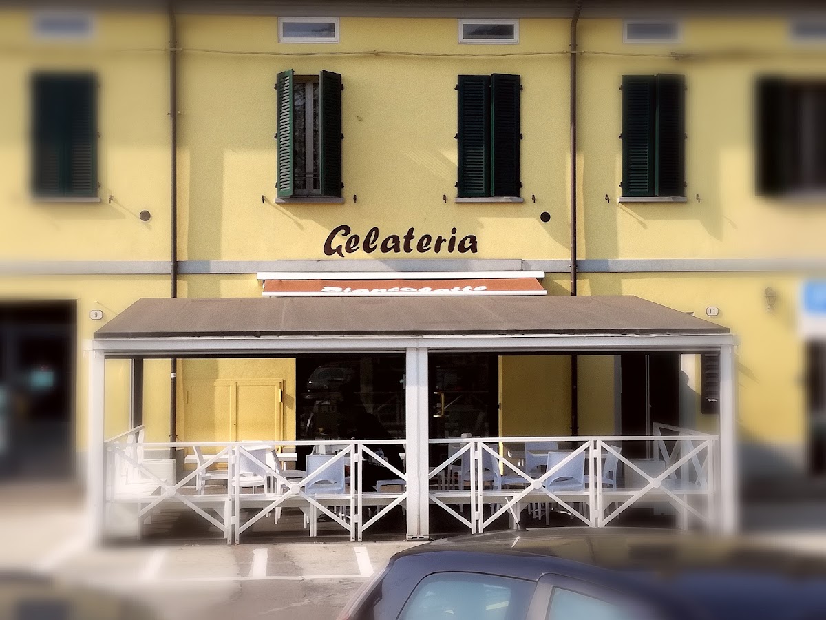 Un dettaglio del banco.