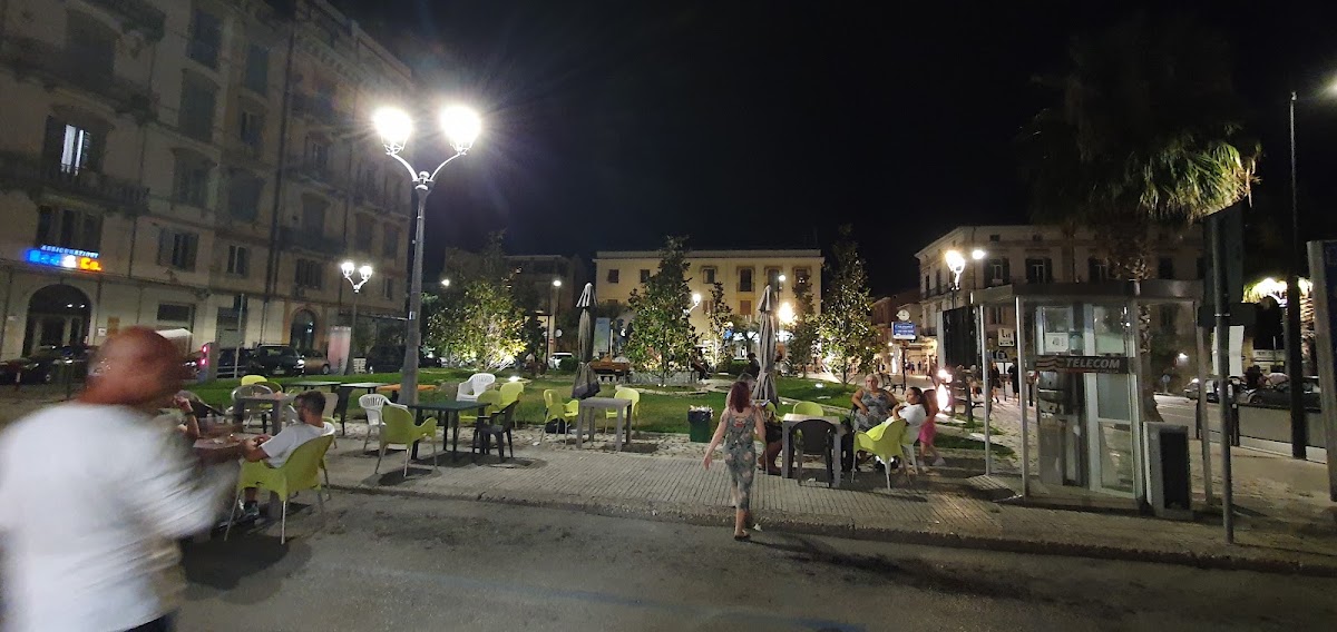 Il locale visto dall'interno.
