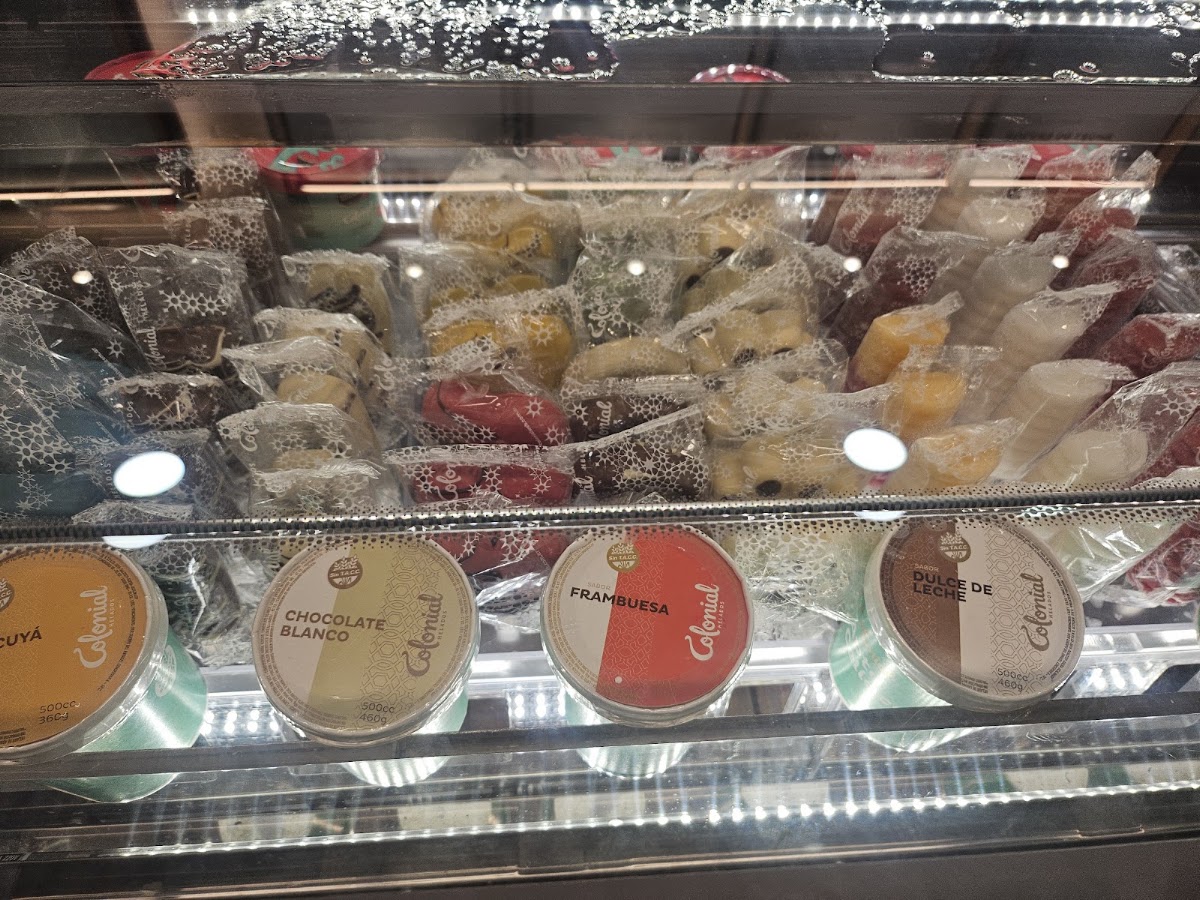 Colonial Helados & Café