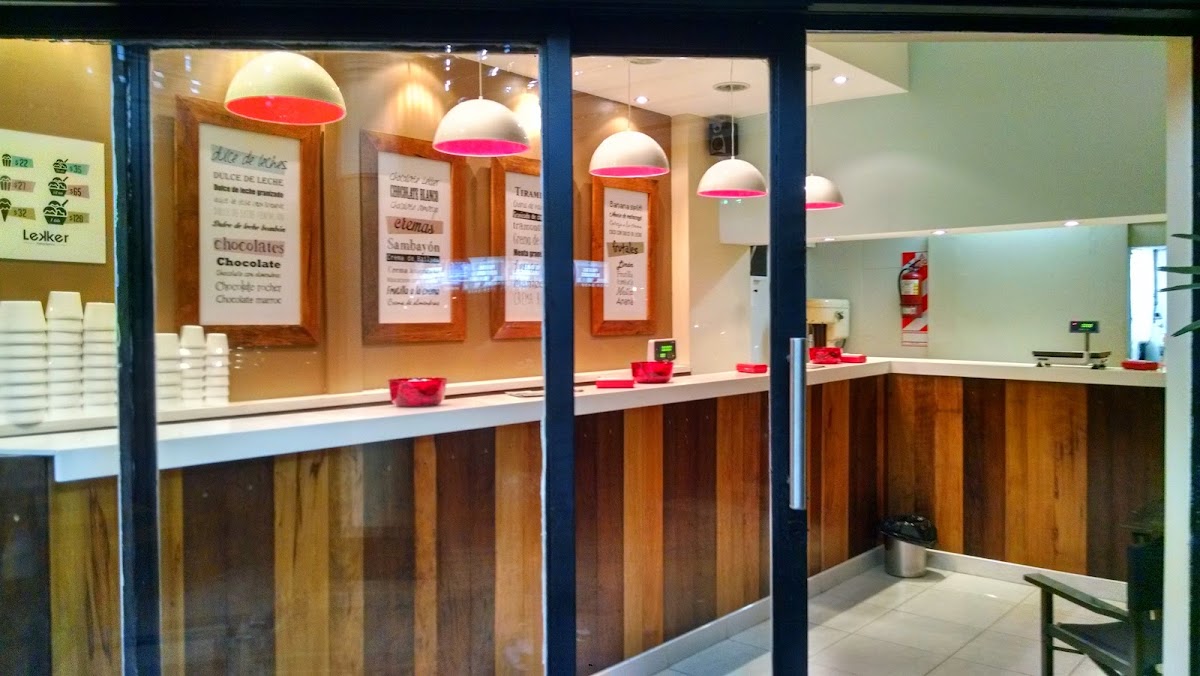 Heladerías Lekker (sucursal Villa Devoto · Av. Lope de Vega 3001)