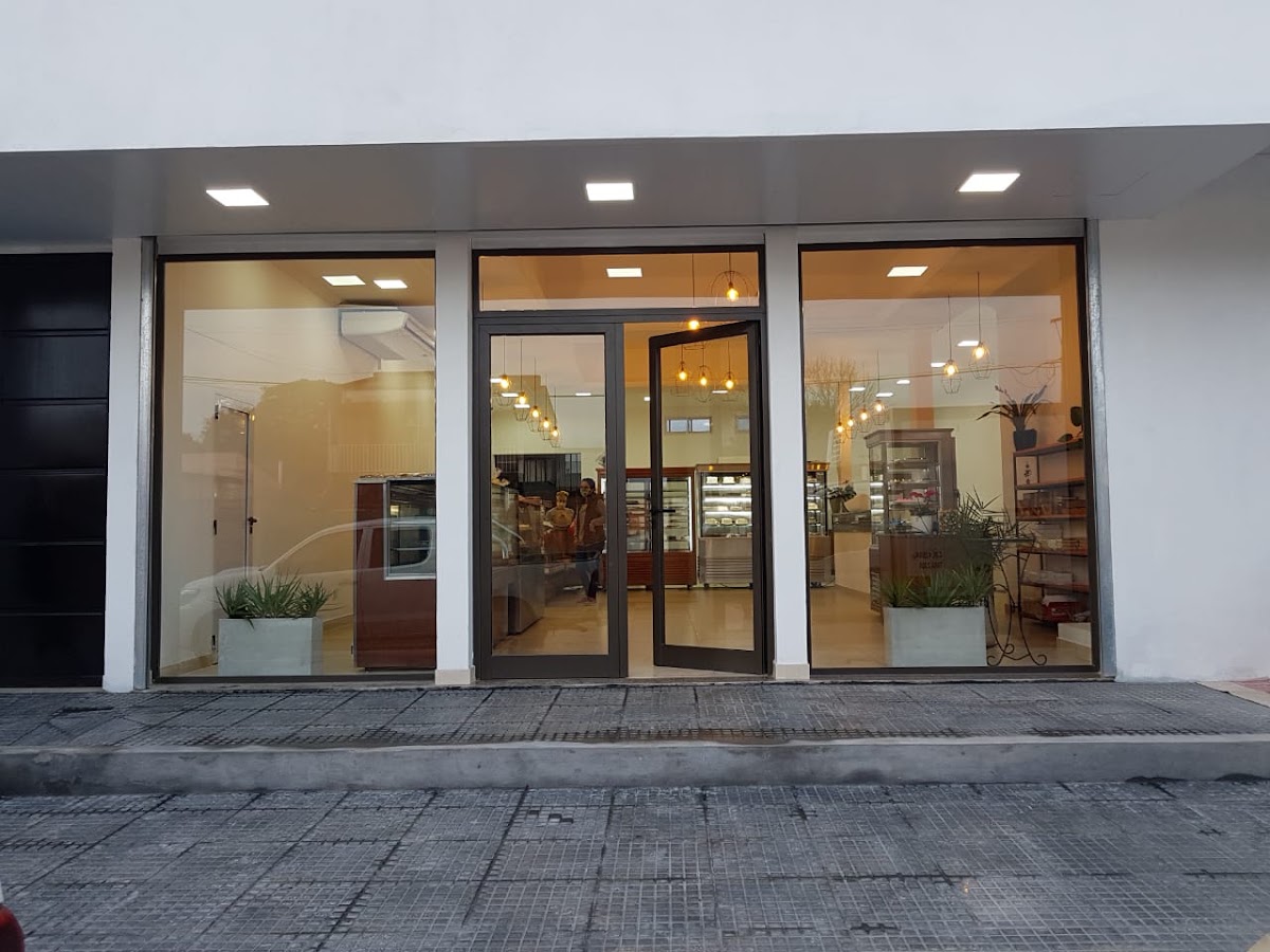 Clara Carpio Repostería y Heladería