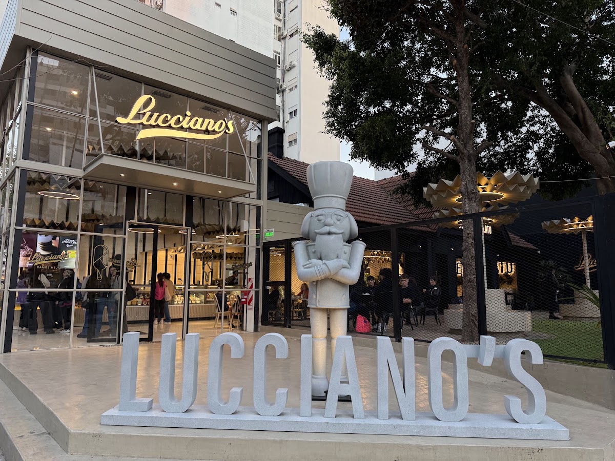 Lucciano's Ramos Mejía