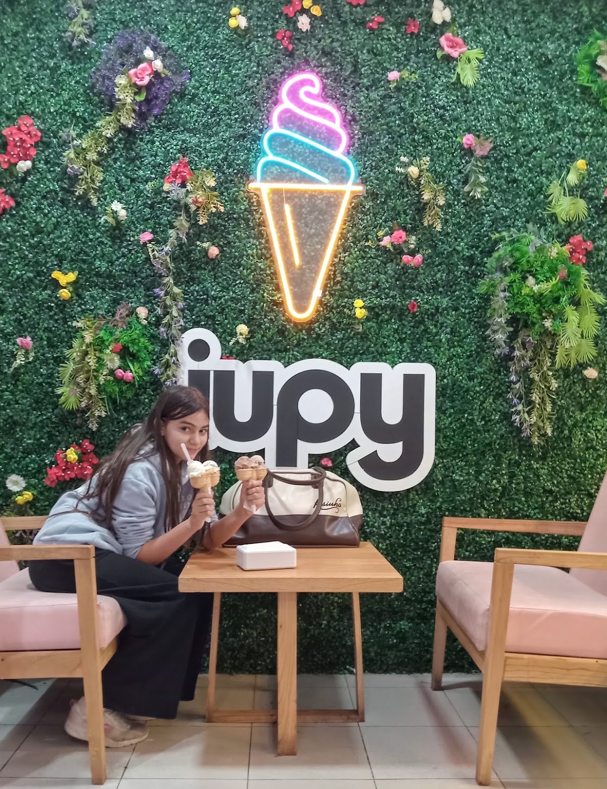 Iupy Heladería (Lanús)