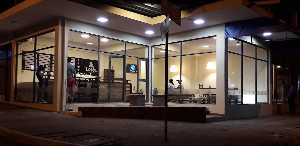 Lotta Helados (Jardín América)