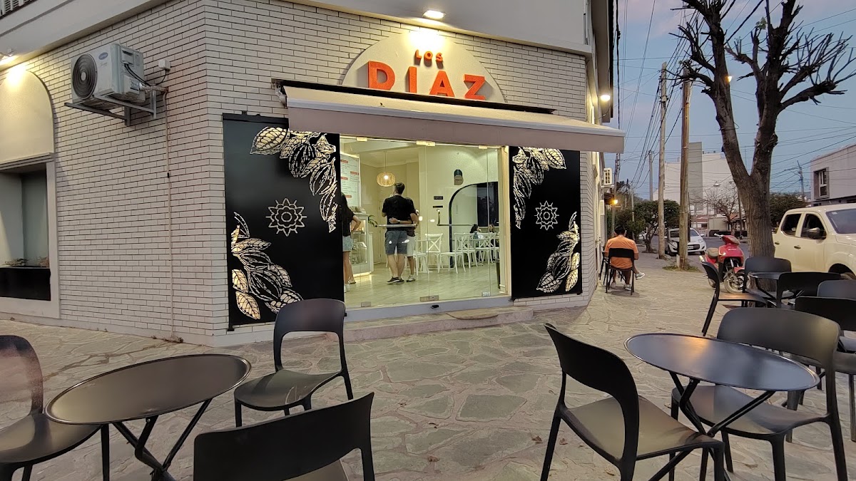 Los Díaz (helados y chocolate)